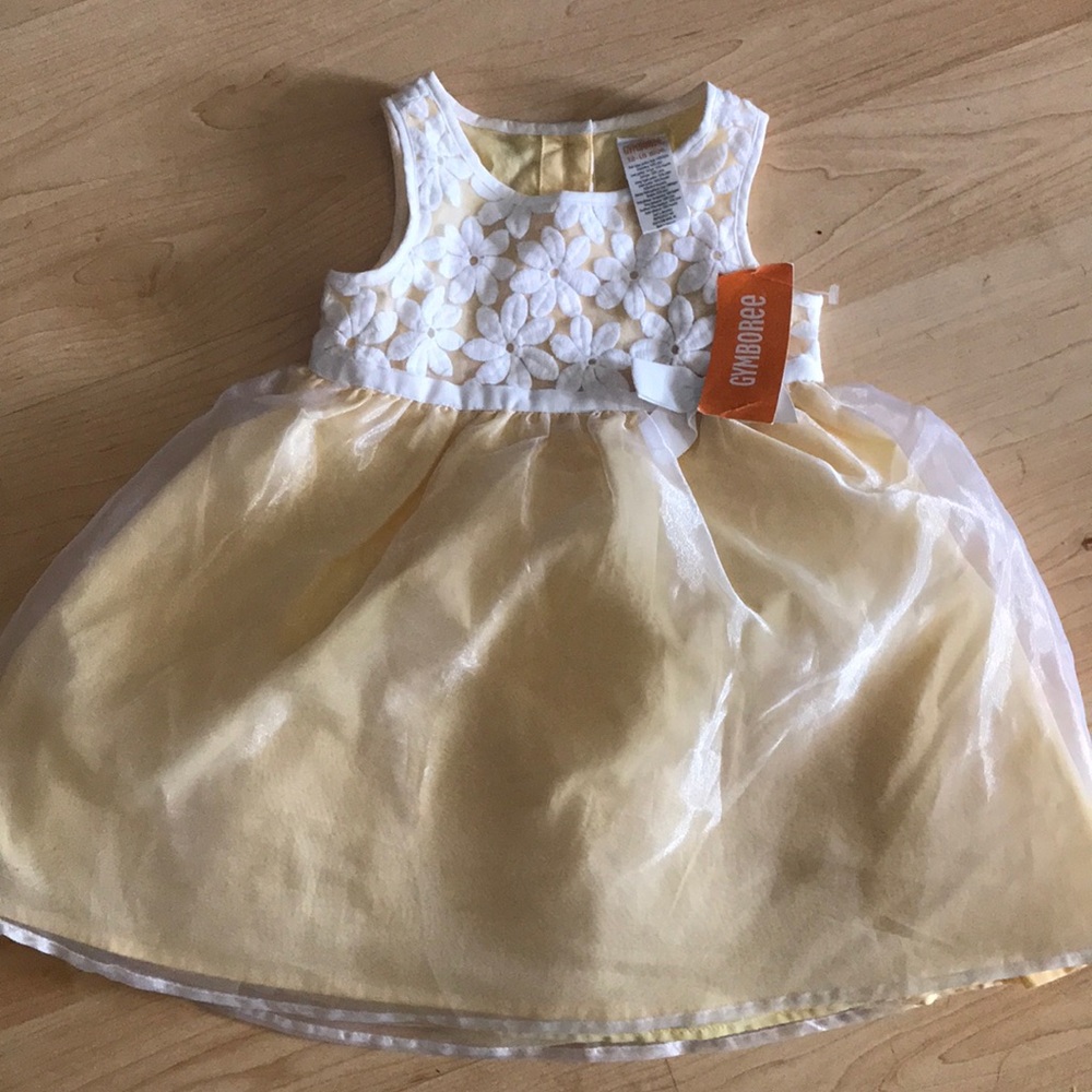 🍃spring SALE 🍃NWT Gymboree yellow satin dress🌻